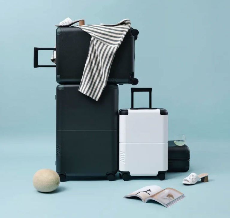 Elevate Your Wanderlust: Unveiling the Stylish Luggage Essentials for Your Dream Holiday